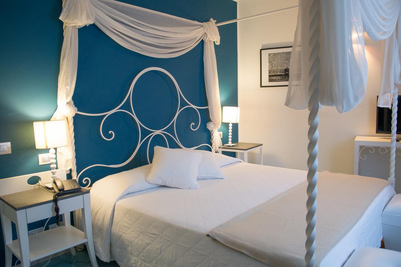 Hotel Cutimare - Aeolian Charme Acquacalda Eksteriør billede