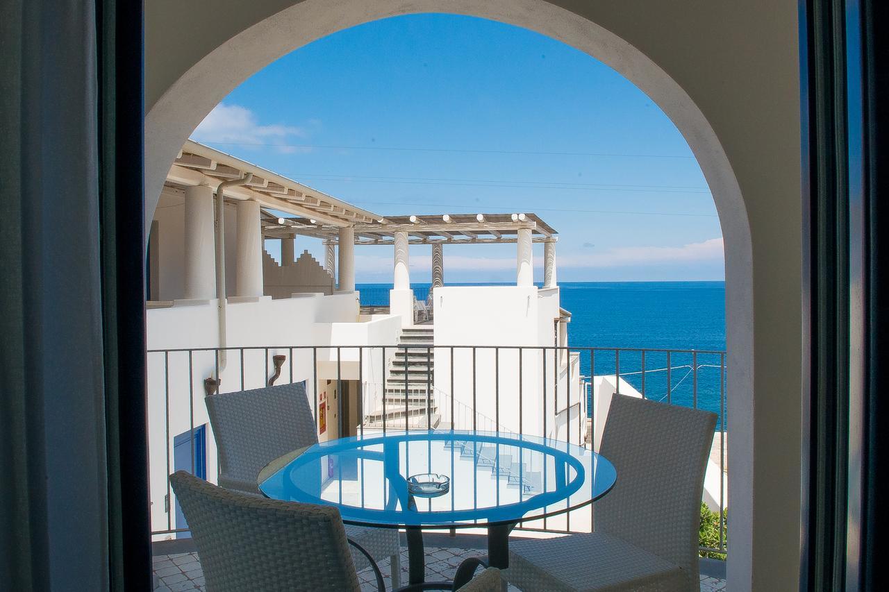 Hotel Cutimare - Aeolian Charme Acquacalda Eksteriør billede