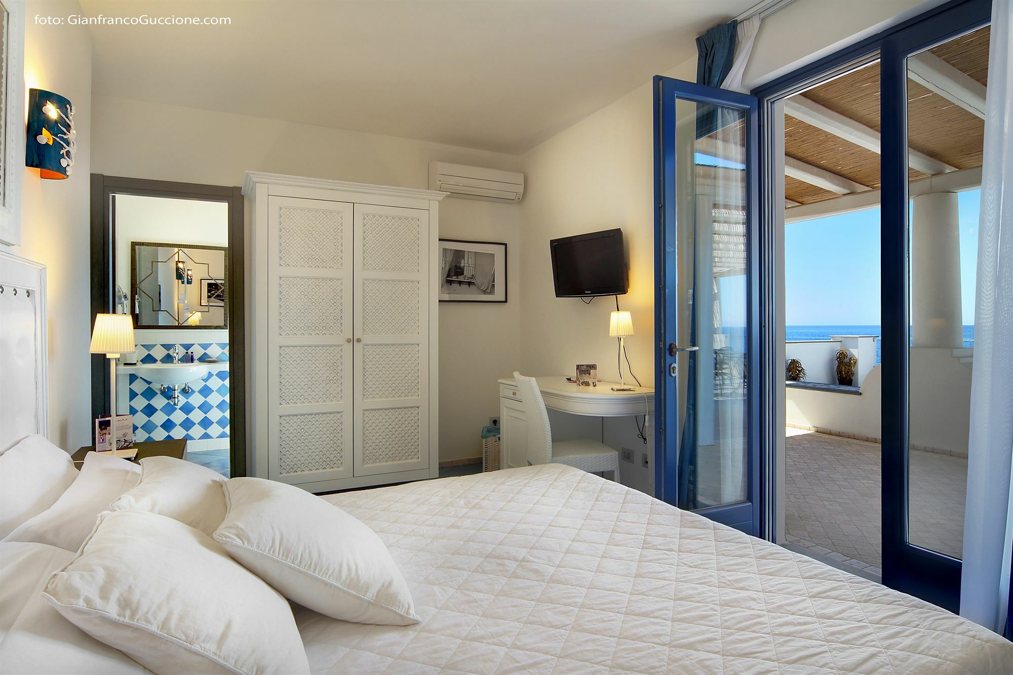Hotel Cutimare - Aeolian Charme Acquacalda Eksteriør billede